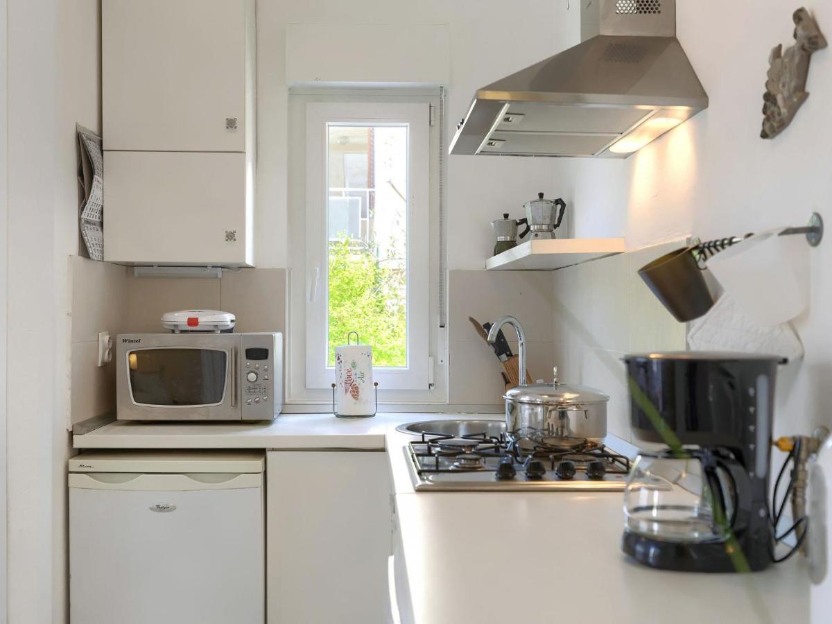 Apartment Laura By Interhome Пула Экстерьер фото
